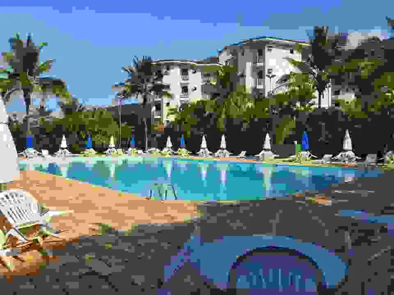 Apartamento com Piscina- Praia das Toninhas, Ubatuba