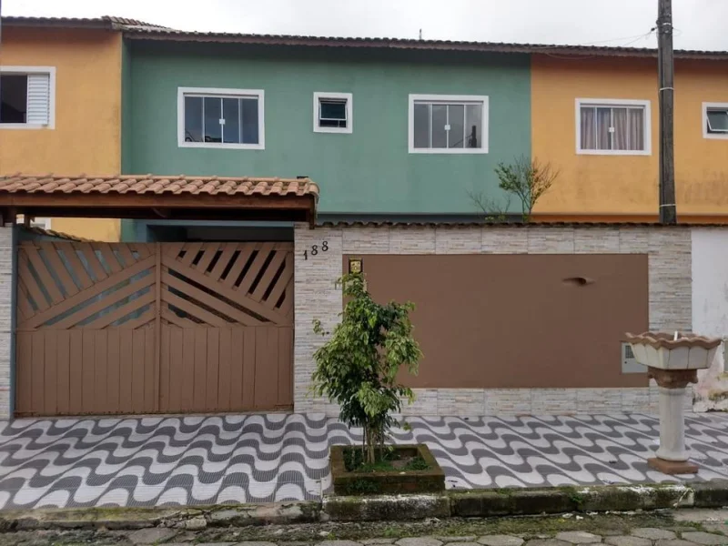 Sobrado 3dormit 1suite Só R$210.000,00 em Mongaguá na Mendes Casas