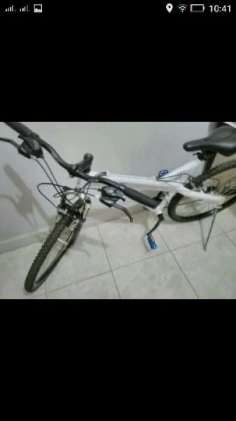 Vendo Minha Caloi T Type Branca
