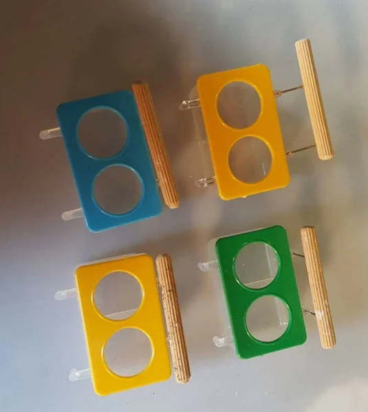 Kit de 4 Comedouros Retangulares com 2 Furos Coloridos