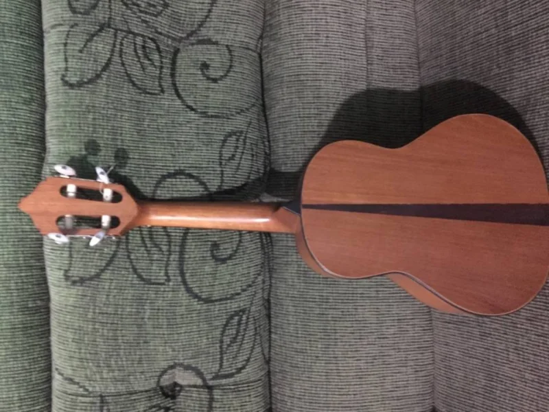 Cavaco de Cedro Luthier