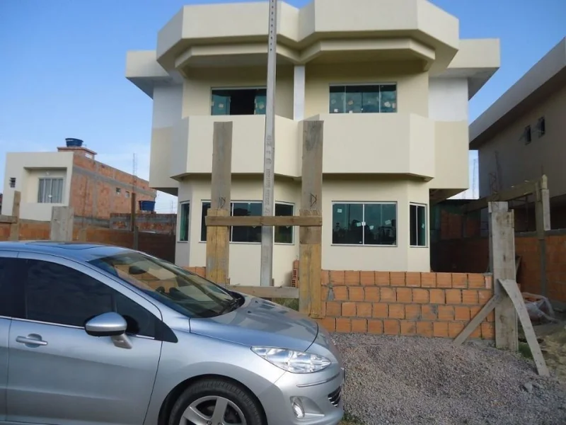 Ocasião! Sobrado 2 Suítes Rio Vermelho