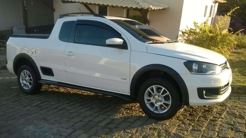 Saveiro Trend 2014 Semi Nova