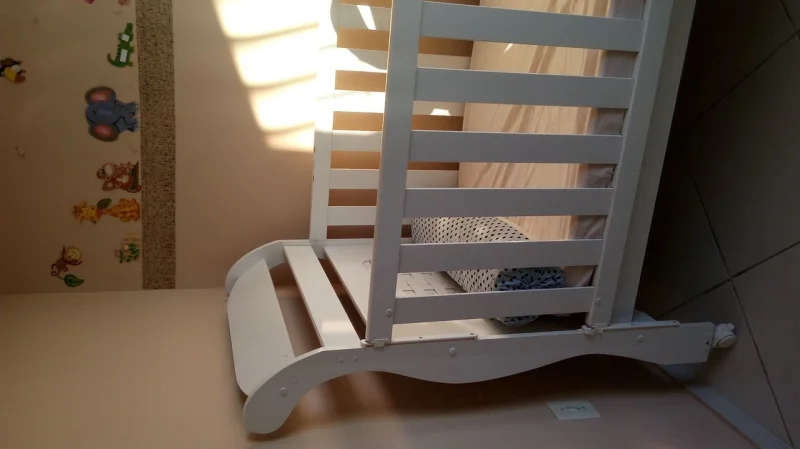 Vendo Berço Cama Seminovo com Colchao