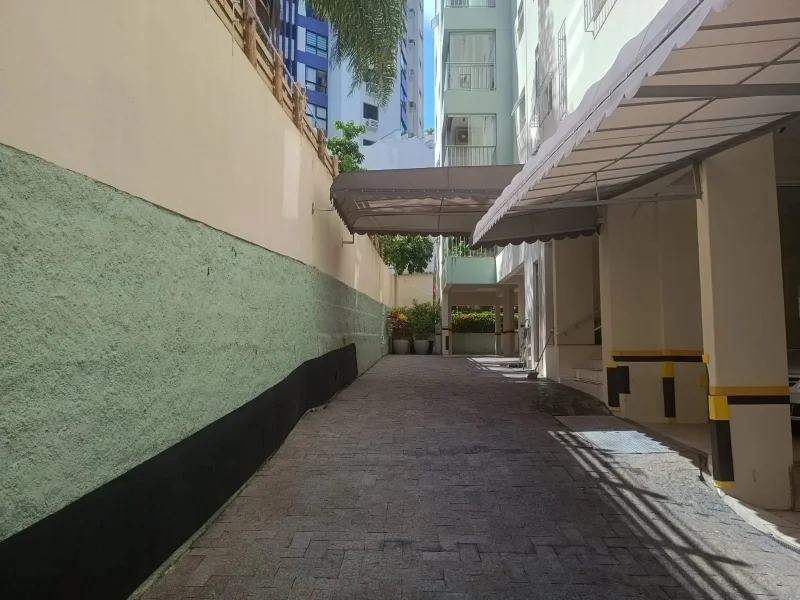 Apartamento próximo ao Shopping Beira Mar