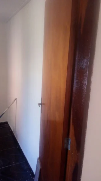 Aluga SE Casa Três Comodos