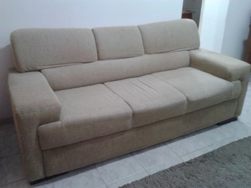 Sofá 3 Lugares Semi Novo