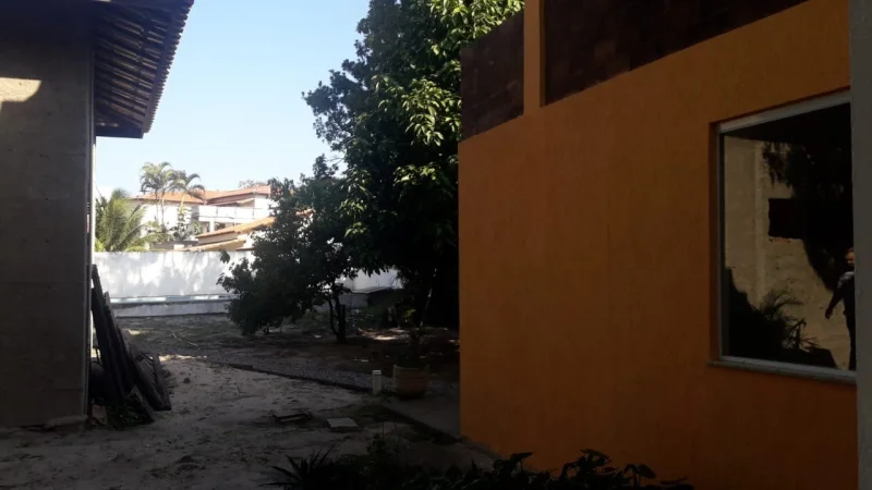 Excelente Imóvel com 3 Casas no Mesmo Terreno