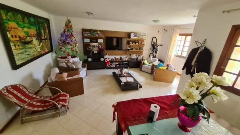 Casa com 4 Dormitórios à Venda, 187 m2 por RS 910.000 - Ponta Negra - Manaus-am