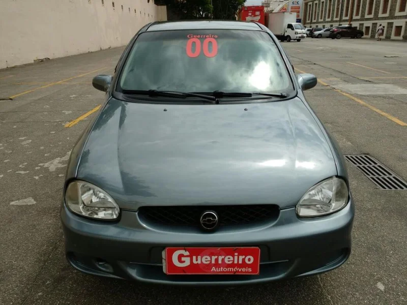 Corsa Super Sedan 2000