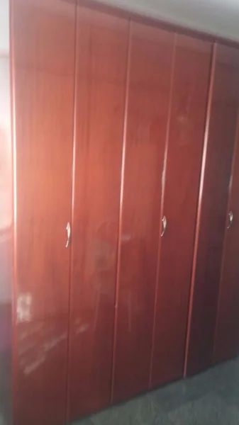 Guarda Roupa 6 Portas Rudinick