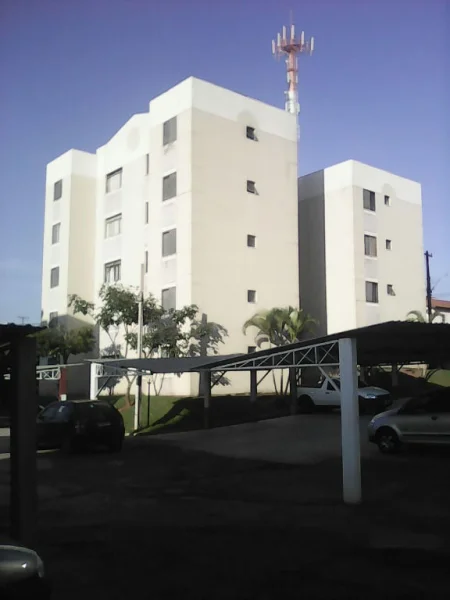 Apartamento Semimobiliado