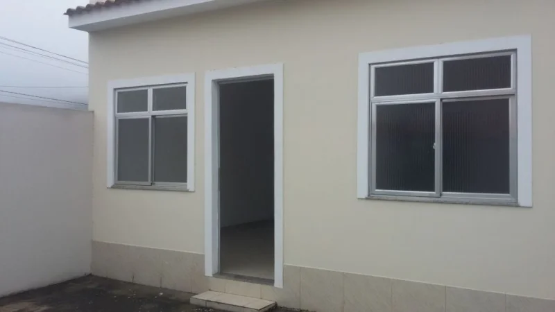 Casa Nova com Excelente Terreno