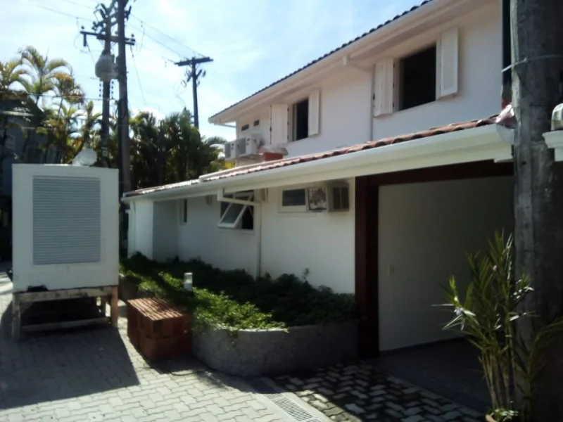 Instalação de Calhas e Manutenção