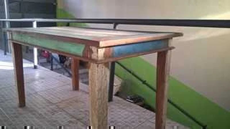 Mesa de Madeira Demolição