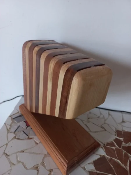 Faqueiro em Madeira