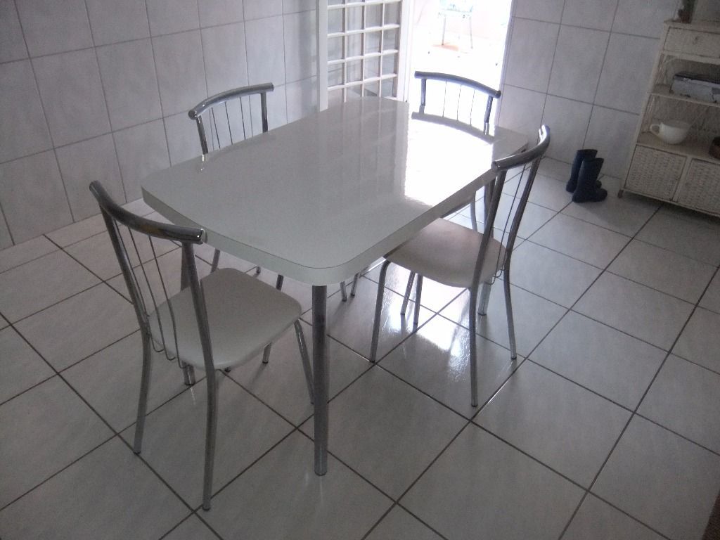 Mesa Cozinha Com 4 Cadeiras Desapega
